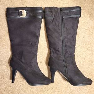 Women Size 10 Wide Black Heeled Boot